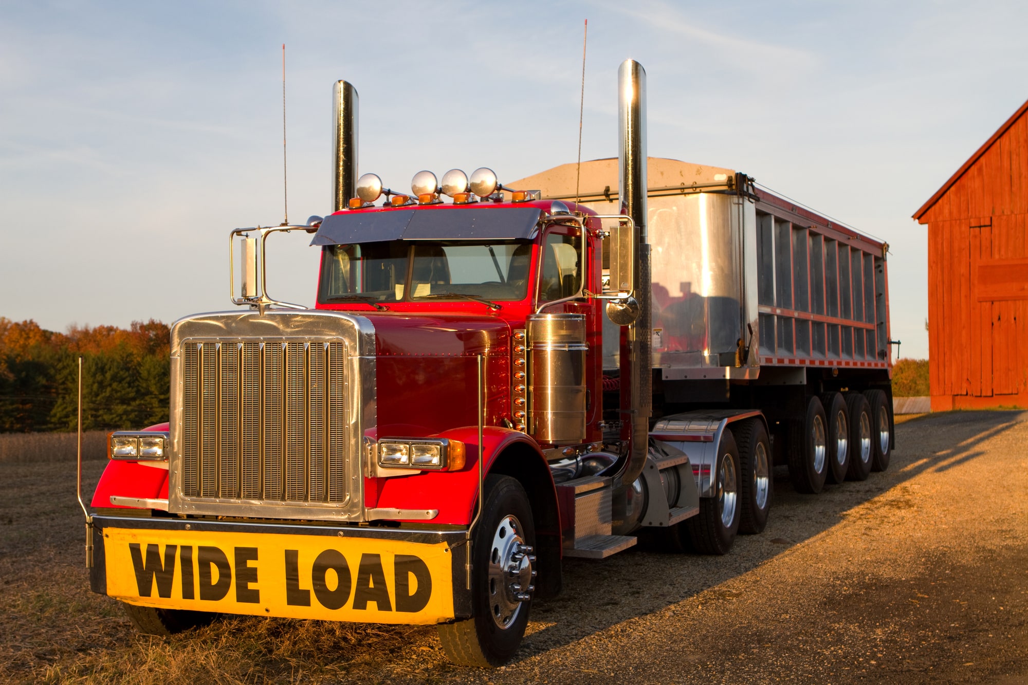 Read more about the article Understanding The Causes Of Truck Accidents